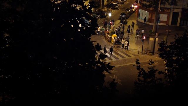 The night atmosphere @ 18th arrondissement, Paris смотреть онлайн