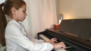 Сонатина, И. Беркович. 1-й класс музыкальной школы, 7 лет