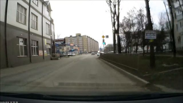 ПРИДУРОК НА ТАЗЕ-ВАЗе . mp4 смотреть онлайн