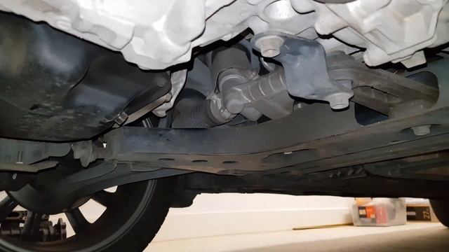 Где находятся датчики положения коленвала и распредвала на двигателе MR18DE смотреть онлайн