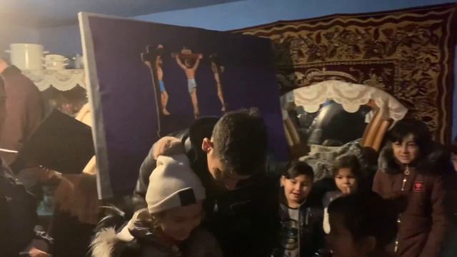 Впервые в таборе Гать! Рождество в доме : песни , проповедь Яков Эннс , подарки смотреть онлайн