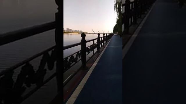 Набережная, Датун. смотреть онлайн