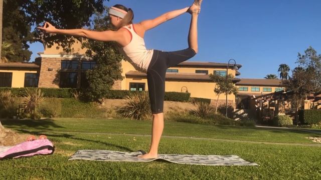 ЙОГА ДЛЯ ЖЕНСТВЕННОСТИ И ГИБКОСТИ. Пробуждаем женскую энергию смотреть онлайн