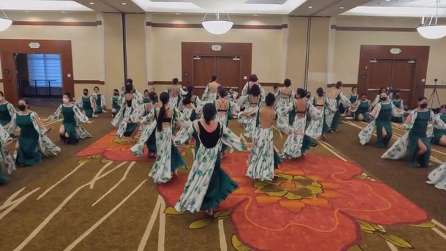Hura Tahiti 2022 - Te Pura O Te Rahura'a - 'Tiare Tahiti' *BTS at the end!* смотреть онлайн