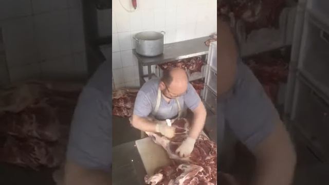 Обвалка свиного окорока. смотреть онлайн
