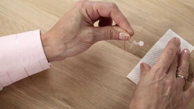 Corda MiniFit 0.9 Tubing к слуховому аппарату. Как правильно чистить. смотреть онлайн