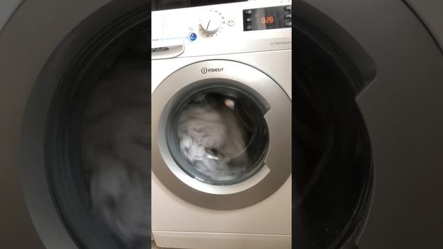 Indesit innex BWE 71253X WSSS EU: (the blue button) push&wash 45min 30° 1000rpm смотреть онлайн