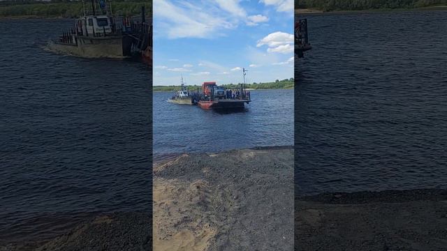 Паром через Вычегду. Сольвычегодск. Июнь 2023 г. смотреть онлайн