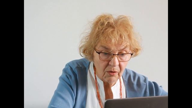 kniga-book.com Dostoyaniye Publisher Helena Tolstoy Smile in “War and Peace” смотреть онлайн