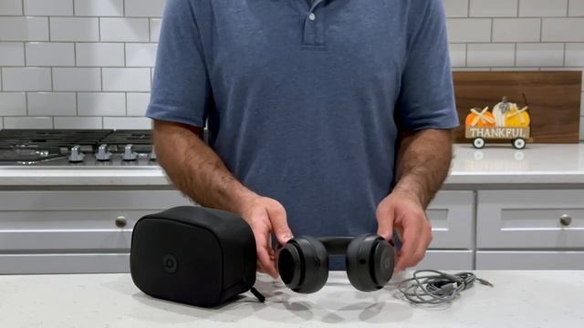 Beats Studio Pro Seven Minute Review смотреть онлайн