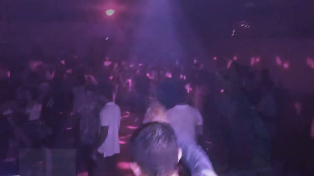 Dj Leo Gibson e dj pirruta смотреть онлайн