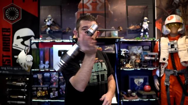 Star Wars Galaxy's Edge: Maul Shadow Collective Legacy Lightsaber Review смотреть онлайн