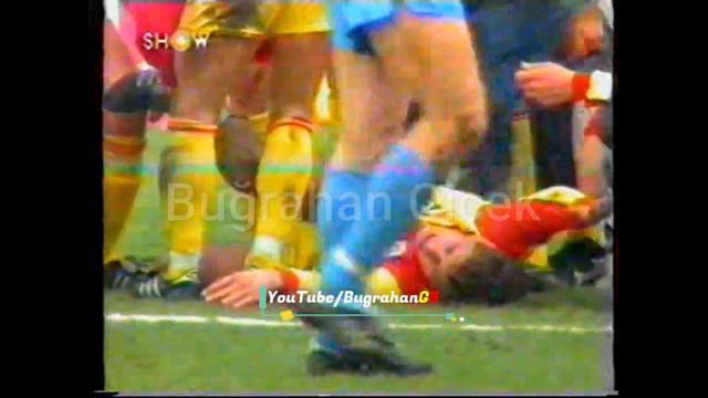 Okan Buruk'un Ayağının Kırıldığı An (Galatasaray - Trabzonspor) (10.02.1993) смотреть онлайн
