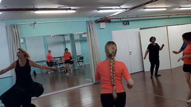Студия танца "Ирина" зажигает в перерыве. Руководитель ,Ирина Жаммаль . Хайфа, Израиль. 28.07.20.Ч. смотреть онлайн
