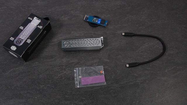 Cooler Master Oracle Air, un boitier externe pour SSD impossible à plier смотреть онлайн