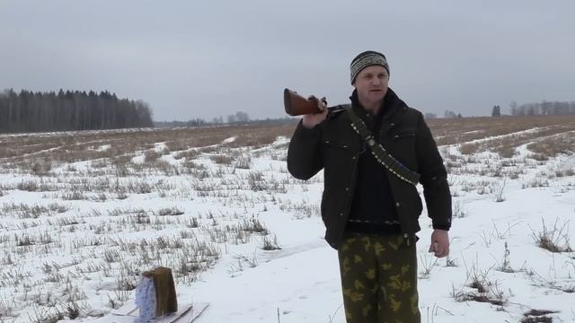 Советский травмат ▶ Патрон с солью по "жопе" смотреть онлайн