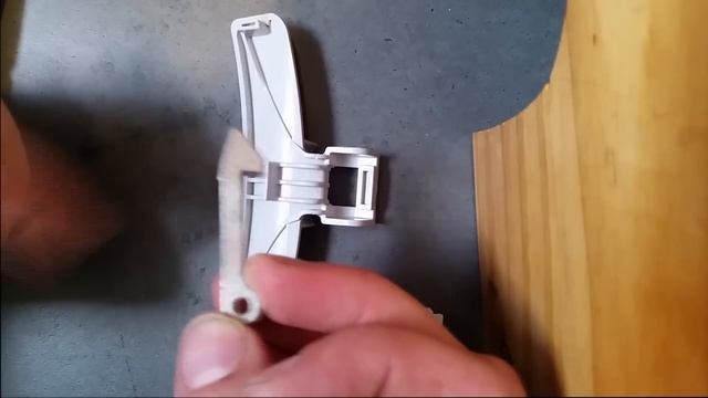 How To Repair A Broken Door Handle On A Washing Machine