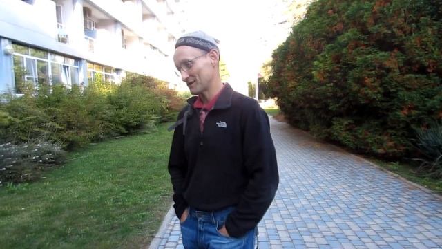 Гинко Билоба в курортном парке Горячего Ключа. Листву этого растения можно класть в чай! смотреть онлайн