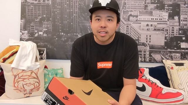Nike Air Max 270 React 'Travis Scott' and Supreme Futura Logo Tee - Unboxing, Sizing and On Feet смотреть онлайн