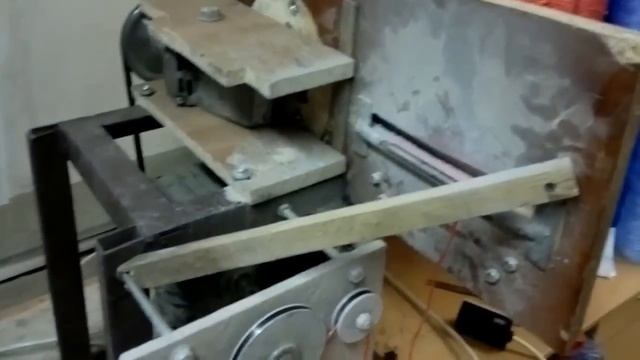 Намоточные станки. Перемотка и упаковка полипропиленовых катушек смотреть онлайн