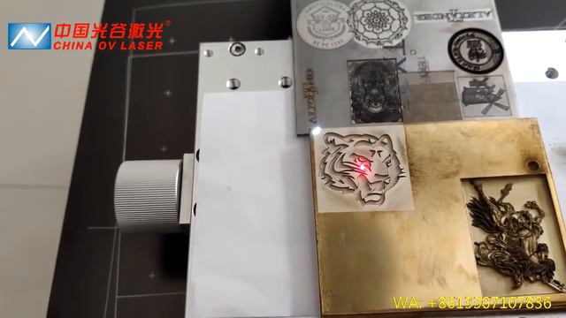 1.5mm Deep Engraving With 110*110mm Lens  By 2.5D JPT 50w Fiber Laser Engraving Marking Machine-OV