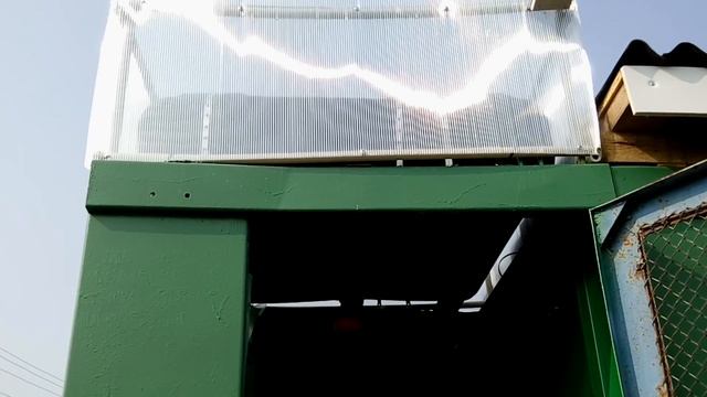 Душ и туалет из металлолома 2 в 1. Строю дом ч.10 смотреть онлайн