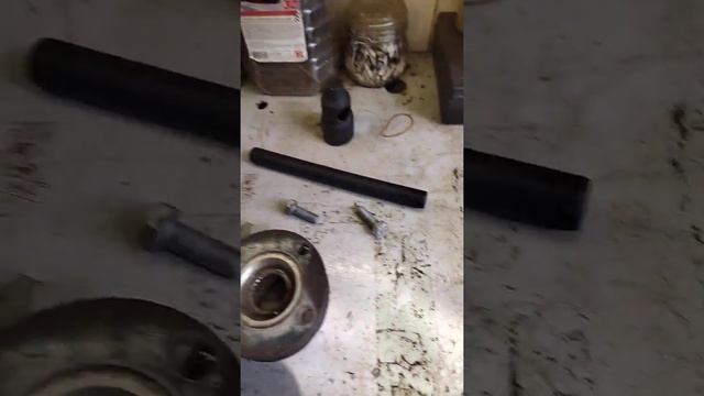 Развод на ремонт моста на С.Т.О. при замене сальника хвоставика! на Iveco Daily 35c15,3.0DTI,2008г. смотреть онлайн