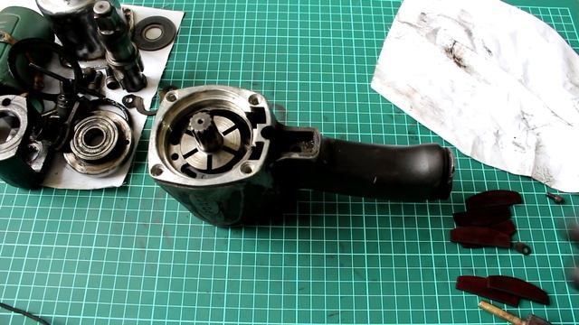 Переборка пневмогайковерта RockForce RF-82542 смотреть онлайн