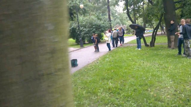 Санкт-Петербург. Уличные музыканты. "В наших глазах" Цой смотреть онлайн