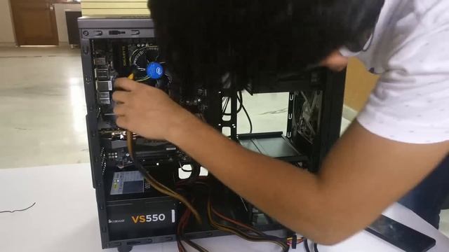 85,000 RS Gaming PC Build Timelapse || India || 2017 смотреть онлайн
