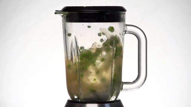 Infinity Blending Technology in Slow Motion - Russell Hobbs Illumina Jug Blender смотреть онлайн