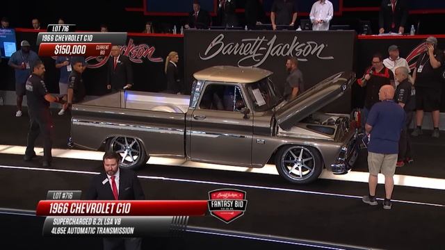 AUCTION WORLD RECORD // 1966 Chevrolet C10 Custom Pickup // BARRETT-JACKSON 2022 LAS VEGAS смотреть онлайн