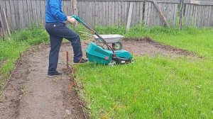 обзор электрической газонокосилки Bosch ARM 34 / покос газона /