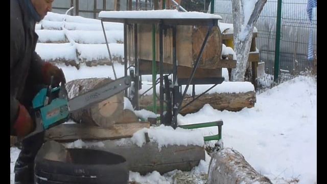 Корыто из покрышки для сбора опилок(рекламы нет). смотреть онлайн