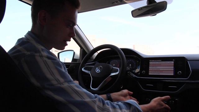 ЧЕСТНО про POLO 2020: динамика, расход, СРАВНЕНИЕ С КОНКУРЕНТАМИ! смотреть онлайн