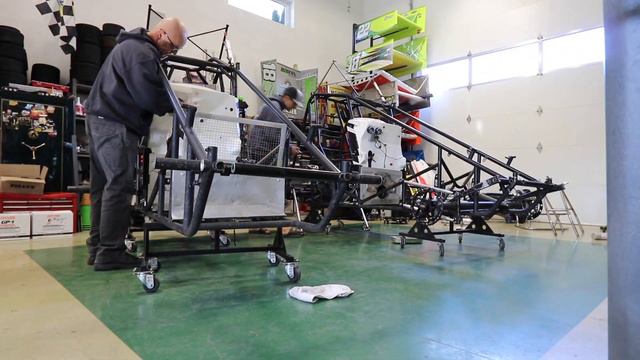 Time To Teardown Both Sprint Cars! смотреть онлайн