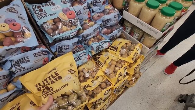 Большая ЗАКУПКА в ТРЁХ МАГАЗИНАХ Готовимся к Празднику смотреть онлайн