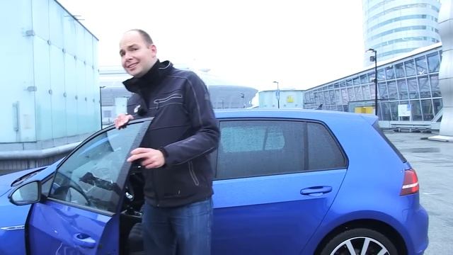 Dubbeltest Ford C-Max Plug-in Hybrid vs. Volkswagen Golf GTE autotest - ANWB Auto смотреть онлайн