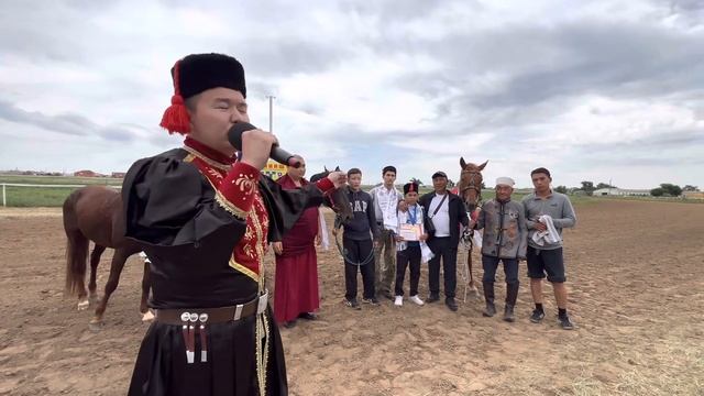 Скачки на калмыцких лошадях.Батыр занял 3 место? смотреть онлайн