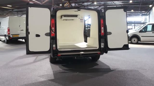 Opel Vivaro 2.5 CDTI 107 KW Koelwagen Airco Derks Autobedrijf