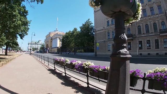 Петербург. Пешая прогулка. Адмиралтейская набережная, Царский мост, Стрелка Васильевского острова.