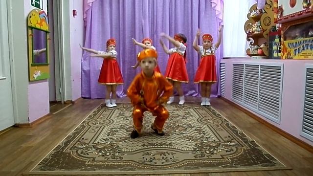МДОУ "Детский сад №30 р.п.Петровское" Русский народный танец "Самовар" смотреть онлайн