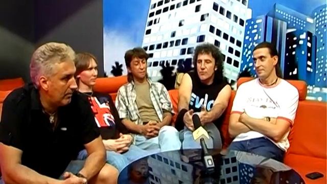 Наше Глаза в XO Club.flv смотреть онлайн
