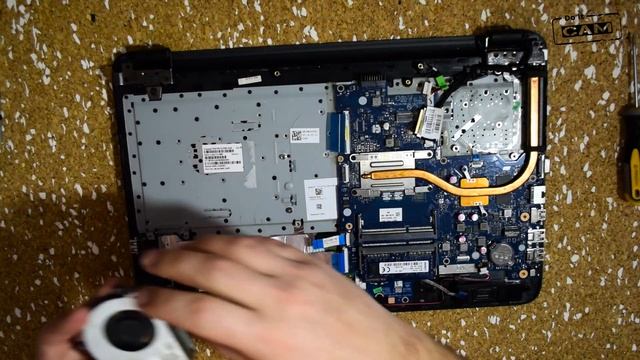 Как разобрать ноутбук HP 250 G4 . How to disassemble the laptop HP 250 G4 смотреть онлайн