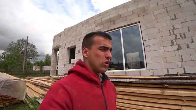 строю дом своими руками / обратная засыпка / заливаю черновые полы. смотреть онлайн