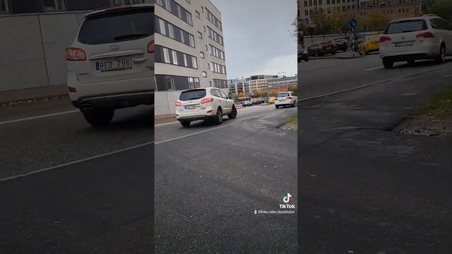 пересадили меня в трёхколёсный бабушка-скутер orion metro3 смотреть онлайн