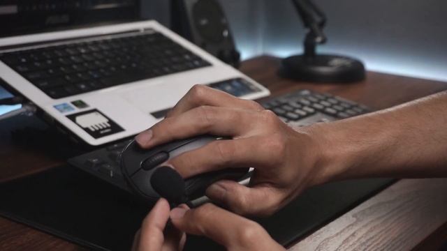 UNBOXING & QUICK REVIEW Logitech MK295 Silent Wireless Combo & Logitech Z625 | UPGRADE DESK SETUP смотреть онлайн