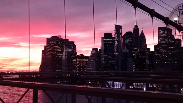 Потрясающий закат над Brooklyn Bridge смотреть онлайн