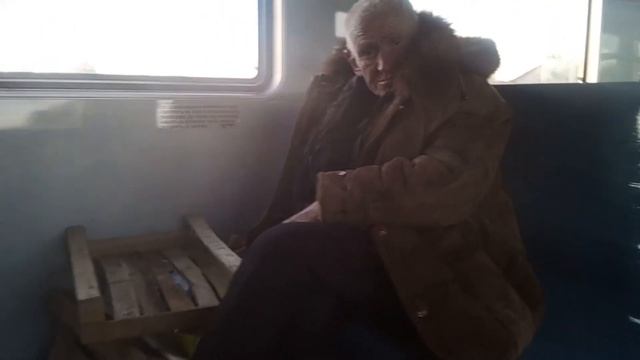 Электричка и баба Галя смотреть онлайн