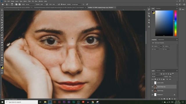 Remove Glasses From Any Portrait With 2 Simple Steps In Photoshop смотреть онлайн